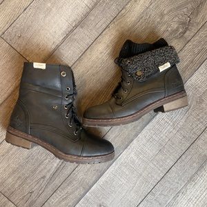 Coolway Beta Womens Boot Sz. 8